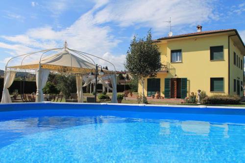Montecarlo Apartment | Holiday home in Montecarlo Lucca 23964