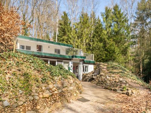 Dilsen-Stokkem House | Holiday Home in Lanklaar near Forest Trails