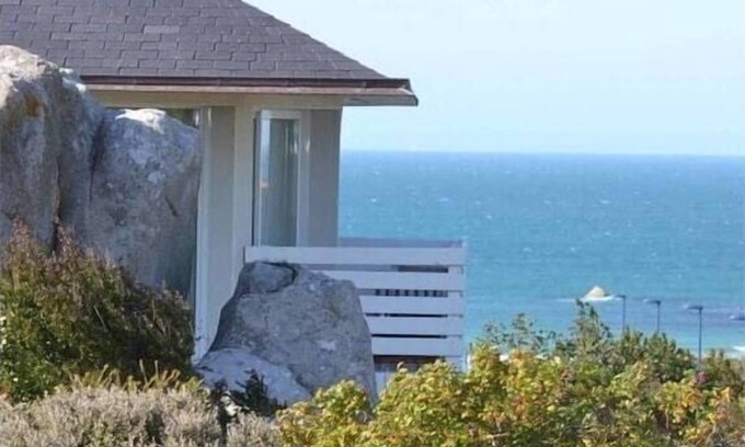Sibiril House | Holiday home in Sibiril with swimming pool