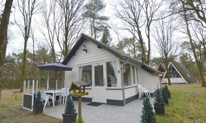Stramproy House | Holiday Home in Stramproy near Nature Reserves