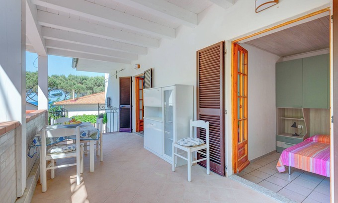 Capoliveri House | Holiday Home 'Innamorata Mare' with Sea View, Private Terrace and Wi-Fi
