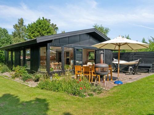 Rageleje House | Holiday Home Iolani - 1-3km from the sea by Interhome