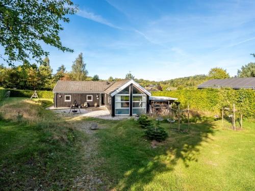 Lyngsbæk Strand House | Holiday Home Kukka - 600m from the sea by Interhome