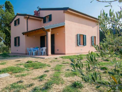 Guardistallo House | Holiday Home La Rocchetta by Interhome