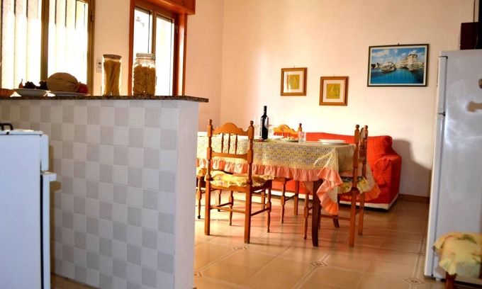 San Foca House | Holiday Home 'Ll42 Casa Vacanze Ureshii' with Air Conditioning