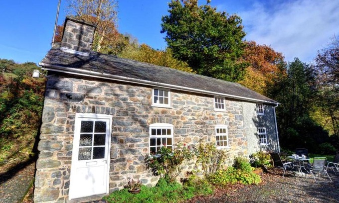 Llanfair Caereinion House | Holiday Home Llanerfyl by Interhome