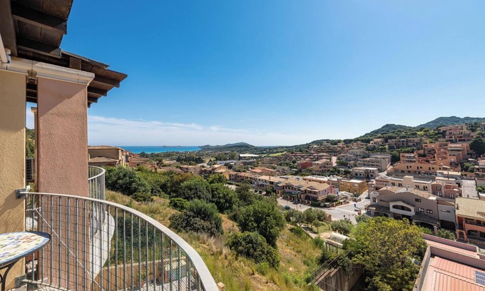 Villasimius House | Holiday Home 'Luxury Apartment Simius' with Sea View, Balconies & Wi-Fi