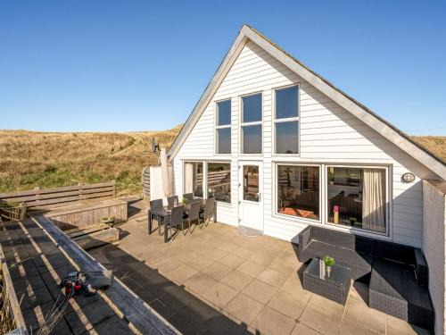 Vrist Strand House | Holiday Home Luzy - 75m from the sea by Interhome