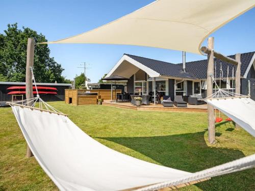 Hvidbjerg Strand House | Holiday Home Nine - 200m from the sea by Interhome