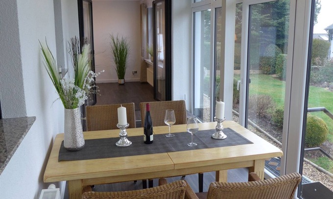 Nideggen House | Holiday home oasis on the rock tour