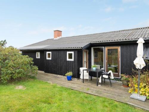 Hirtshals House | Holiday Home Øgrim - 204m from the sea by Interhome