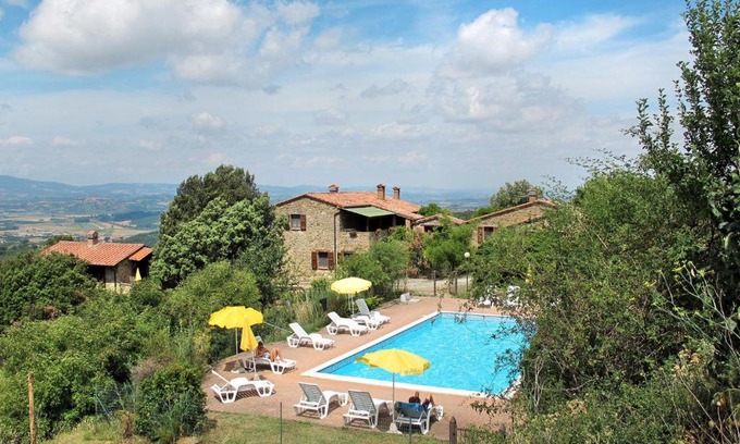 Paciano House | Holiday Home Paradiso Selvaggio-2 by Interhome