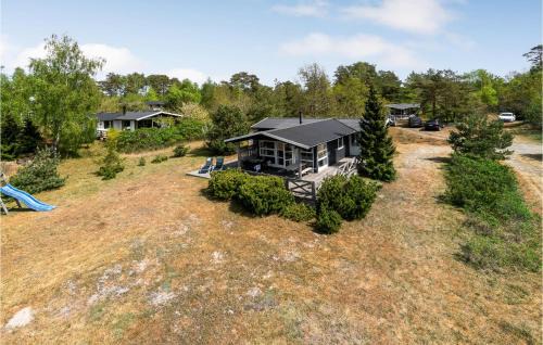 Oster Somarken House | Holiday Home Perikumvej Aakirkeby I