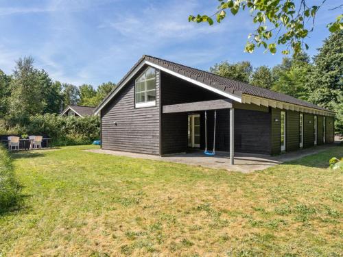 Hou House | Holiday Home Ralda - 590m from the sea by Interhome