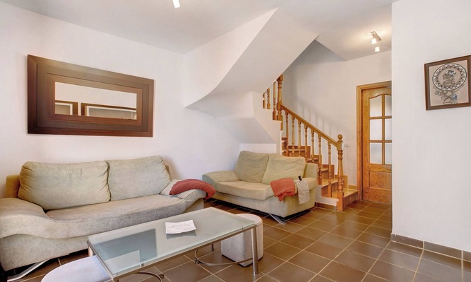 El Medano House | Holiday Home "Residencial Maresia el Medano" with Wi-Fi & Terrace