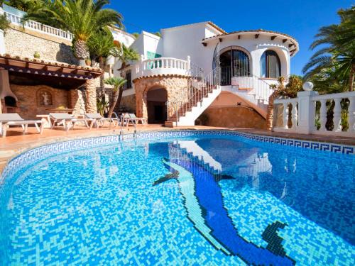 Fustera House | Holiday Home Roberto by Interhome