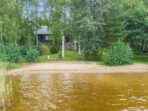 Rautalampi House | Holiday Home Runoniekka by Interhome