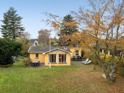 Oster Hurup House | Holiday Home Samine - 100m from the sea by Interhome