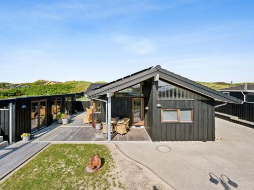 Blokhus House | Holiday Home Sinika - 100m from the sea by Interhome