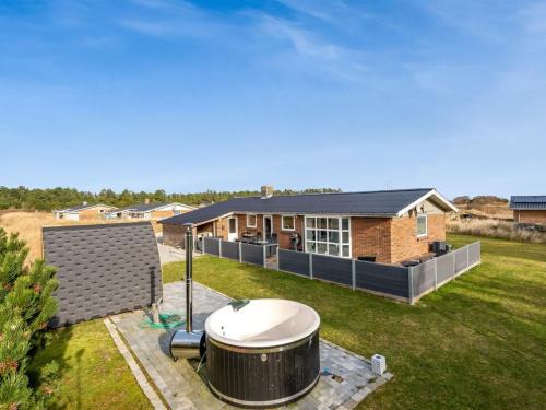 Klegod Strand House | Holiday Home Sissan - 900m from the sea by Interhome
