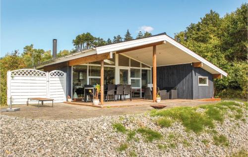 Knebel House | Holiday Home Skovsangervej Knebel X