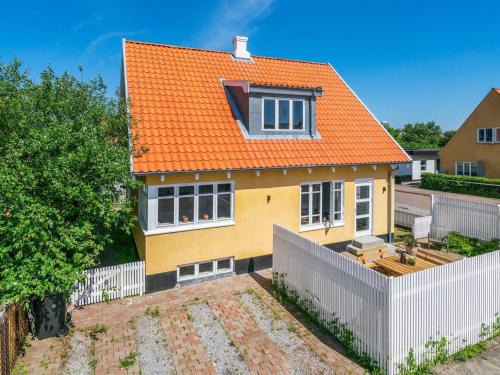Skagen House | Holiday Home Sölve - 900m from the sea by Interhome