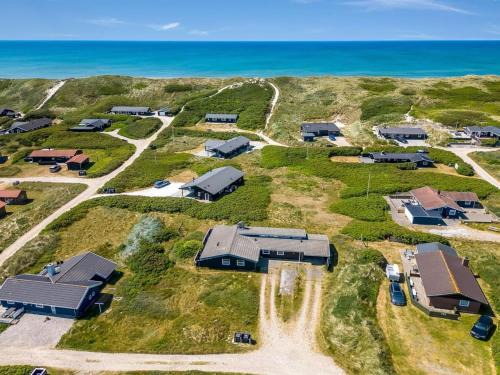 Hvide Sande House | Holiday Home Temelko - 200m from the sea by Interhome