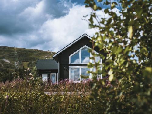 Undersaker House | Holiday Home Trillevallen Fjällripan by Interhome