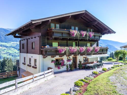 Uttendorf House | Holiday Home Umbichl by Interhome