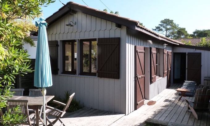 Cap-Ferret House | Holiday Home 'Villa Cap Ferret Centre Ref 222' with Private Terrace