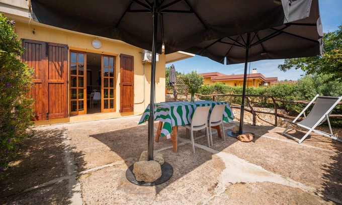 Cala Sinzias House | Holiday Home 'Villa Costa Paradiso Del Sud' with Sea View, Terrace and Air Conditioning