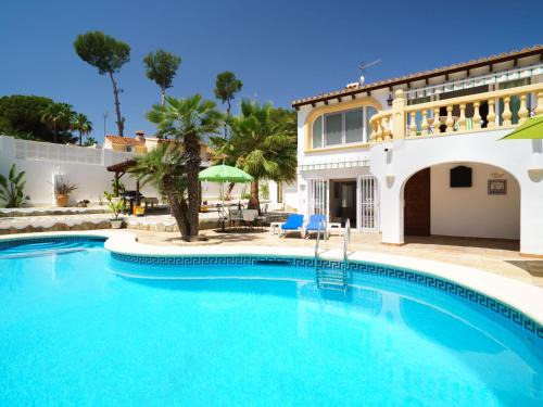 Moravit House | Holiday Home Villa Paradise by Interhome