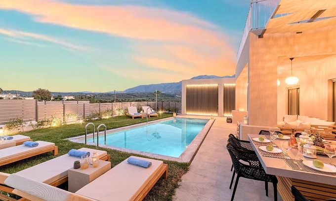 Asprouliani House | Holiday house Yeoryioupolis Kriti for 1 - 22 persons with 7 bedrooms - Holiday house