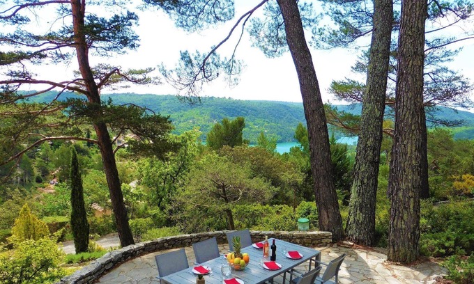Esparron-de-Verdon House | Holiday house Esparron de Verdon for 1 - 11 persons with 5 bedrooms - Holiday house