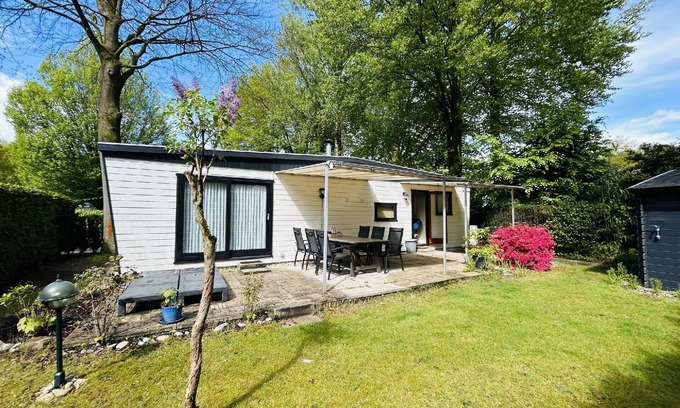 Arcen House | Holiday house Arcen for 1 - 5 persons with 3 bedrooms - Holiday home