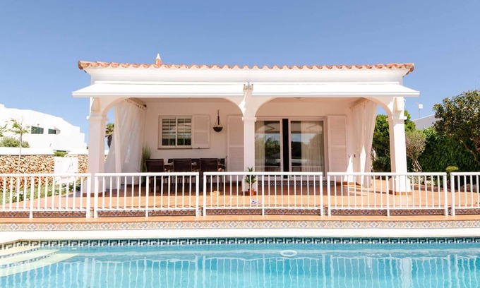 Punta Grossa House | Holiday house Arenal De'N Castell for 1 - 8 persons with 4 bedrooms - Holiday house