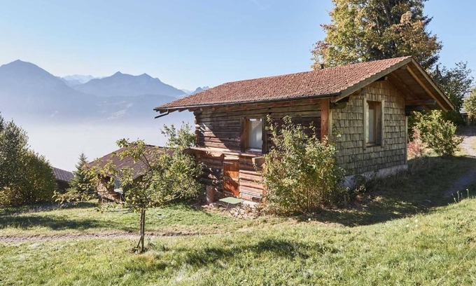 Beatenberg House | Holiday house Beatenberg for 1 - 2 persons with 1 bedroom - Historical building