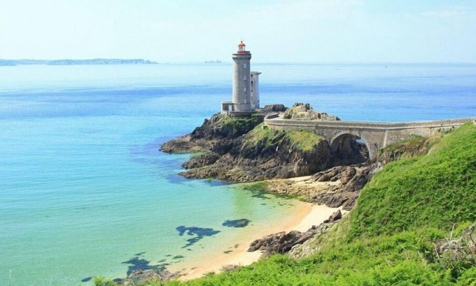 Saint-Marc House | Holiday house Brest for 1 - 15 persons with 6 bedrooms - Holiday house