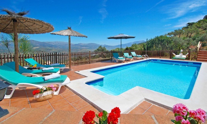 Comares House | Holiday house Comares for 1 - 6 persons with 3 bedrooms - Holiday house
