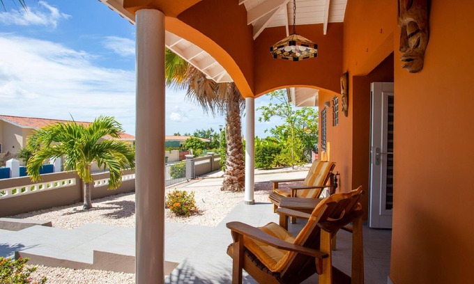 Fontein House | Holiday house Sint Willibrordus for 1 - 6 persons with 3 bedrooms - Holiday house