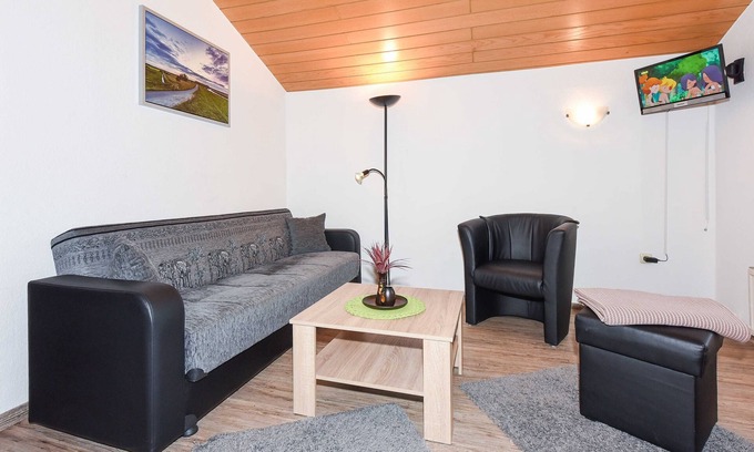 Hartward Apartment | Holiday house "Pusteblume" - "Wiesenhof North Sea"