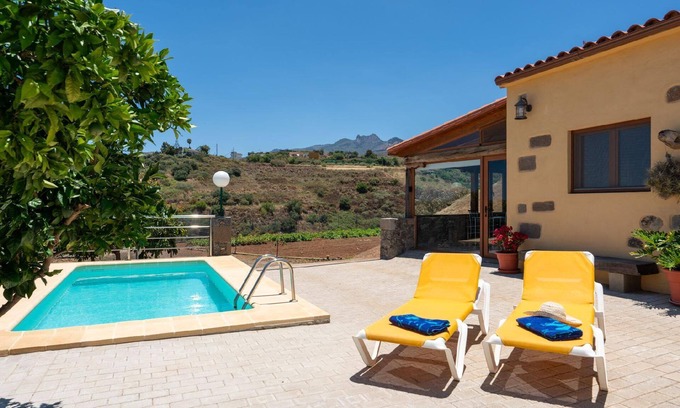 La Solana House | Holiday house Vega de San Mateo for 1 - 4 persons with 1 bedroom - Holiday house