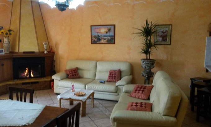 Falerna House | Holiday house Falerna for 2 - 11 persons with 4 bedrooms - Row house