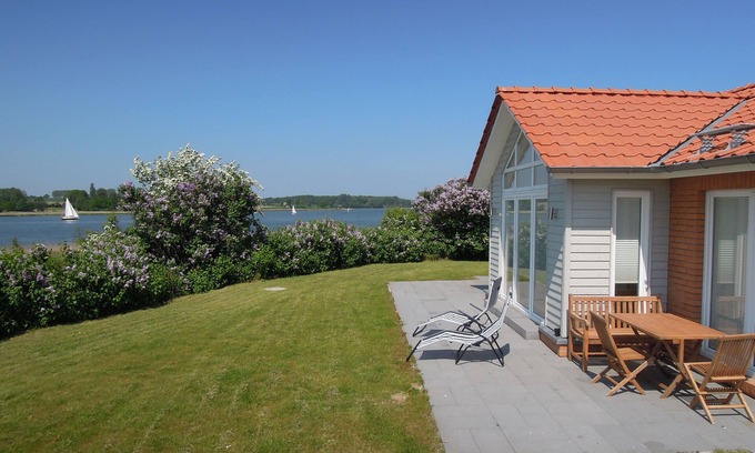 Kosel House | Holiday house in direct water situation | Sauna | Whirlpool | Fireplace | Free Wi-Fi