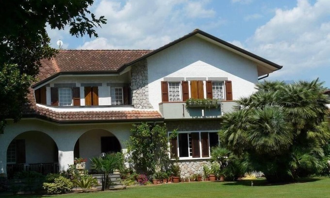 Massa House | Holiday house Massa for 1 - 10 persons with 6 bedrooms - Holiday home