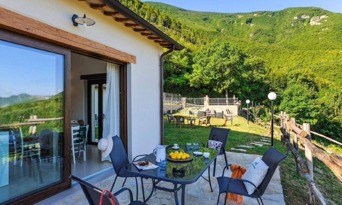 Piobbico House | Holiday house Piobbico for 1 - 8 persons with 3 bedrooms - Holiday home