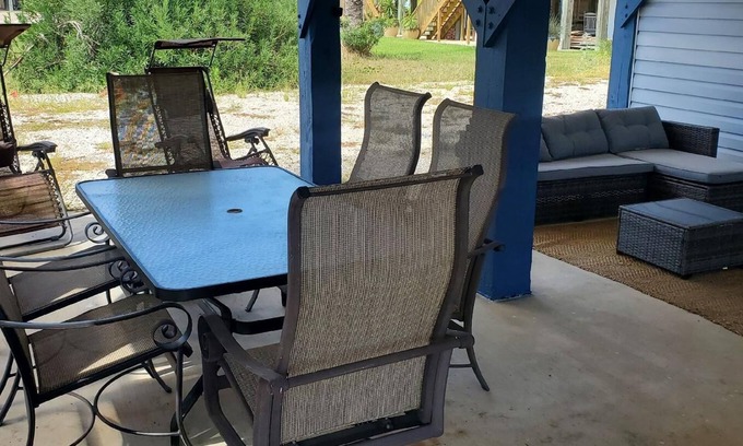 Leeward Sands House | Holiday house Port Aransas for 1 - 6 persons with 2 bedrooms - Row house
