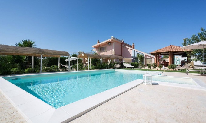 Santa Croce Camerina House | Holiday house Punta Secca for 1 - 9 persons with 4 bedrooms - Holiday house