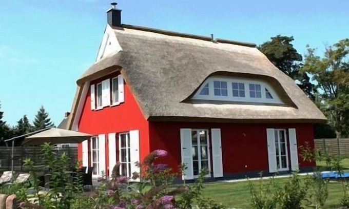 Ummanz House | Holiday house Ummanz for 1 - 5 persons with 3 bedrooms - Holiday home