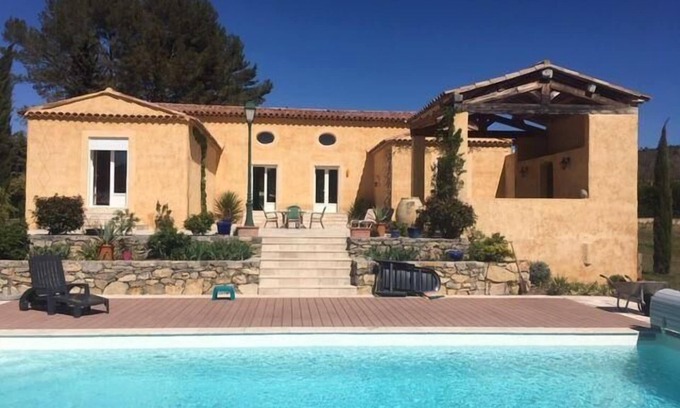 Villecroze House | Holiday house Villecroze for 1 - 8 persons with 4 bedrooms - Holiday house